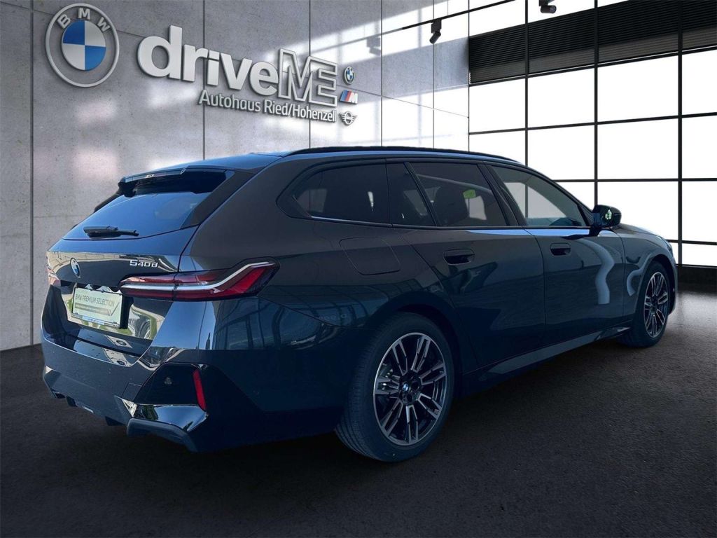 BMW 540