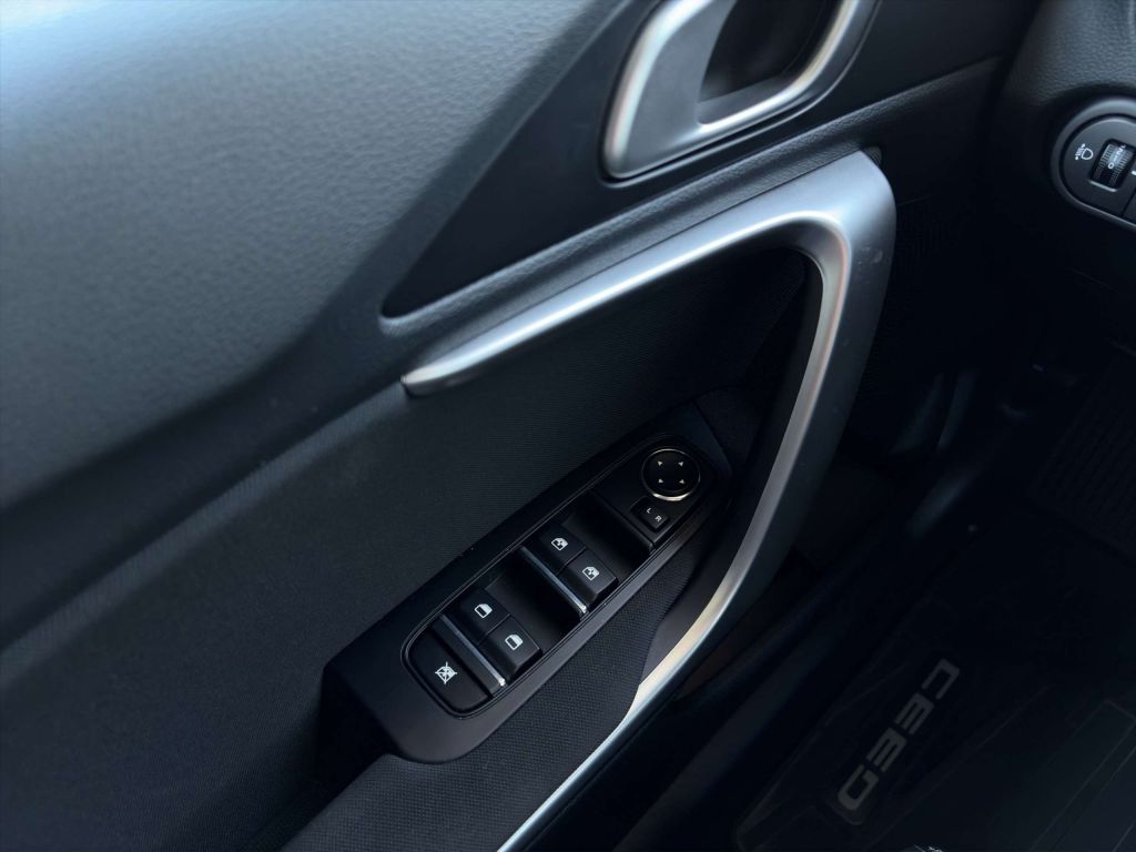 Kia Ceed SW / cee'd SW