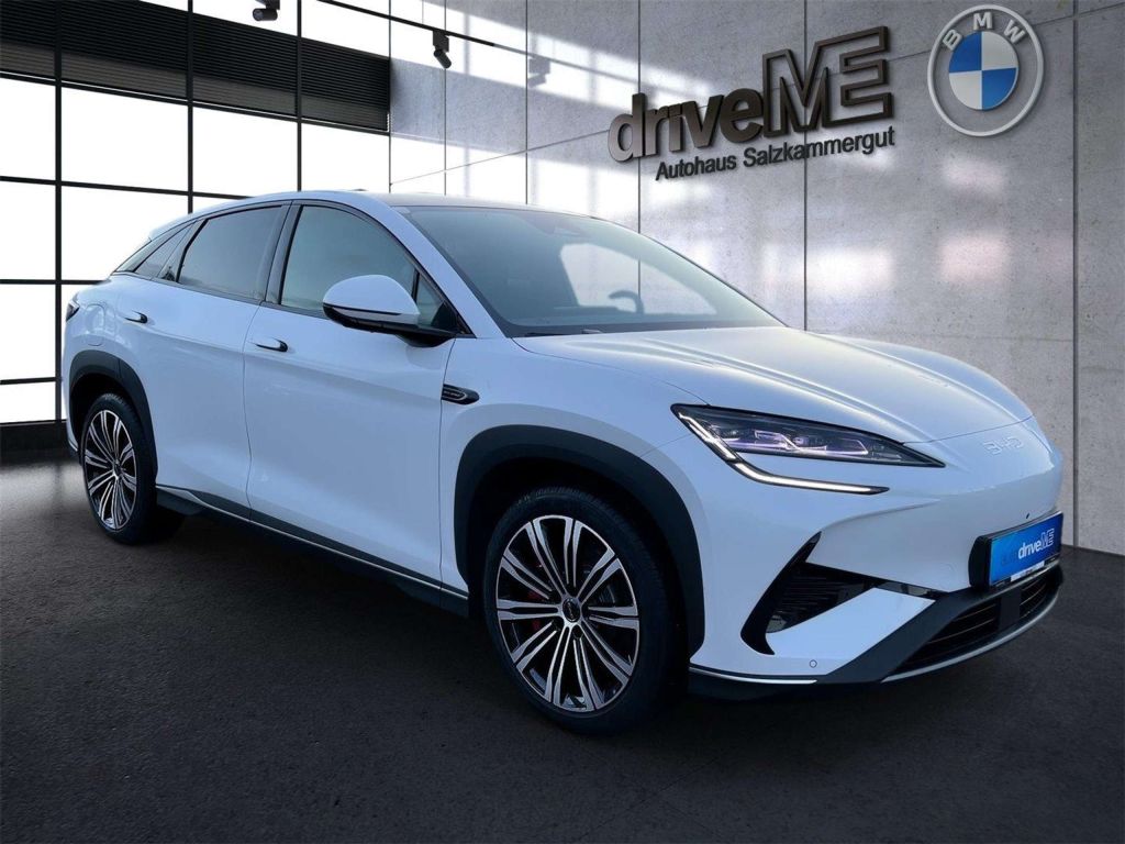 BYD Sealion 7