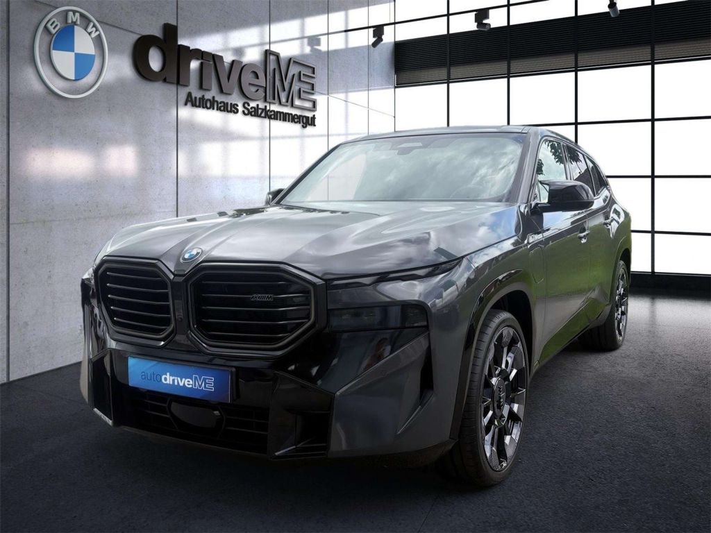BMW XM