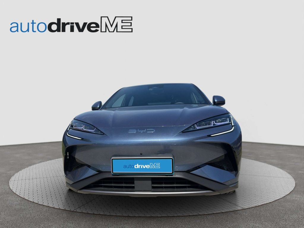 BYD Sealion 7