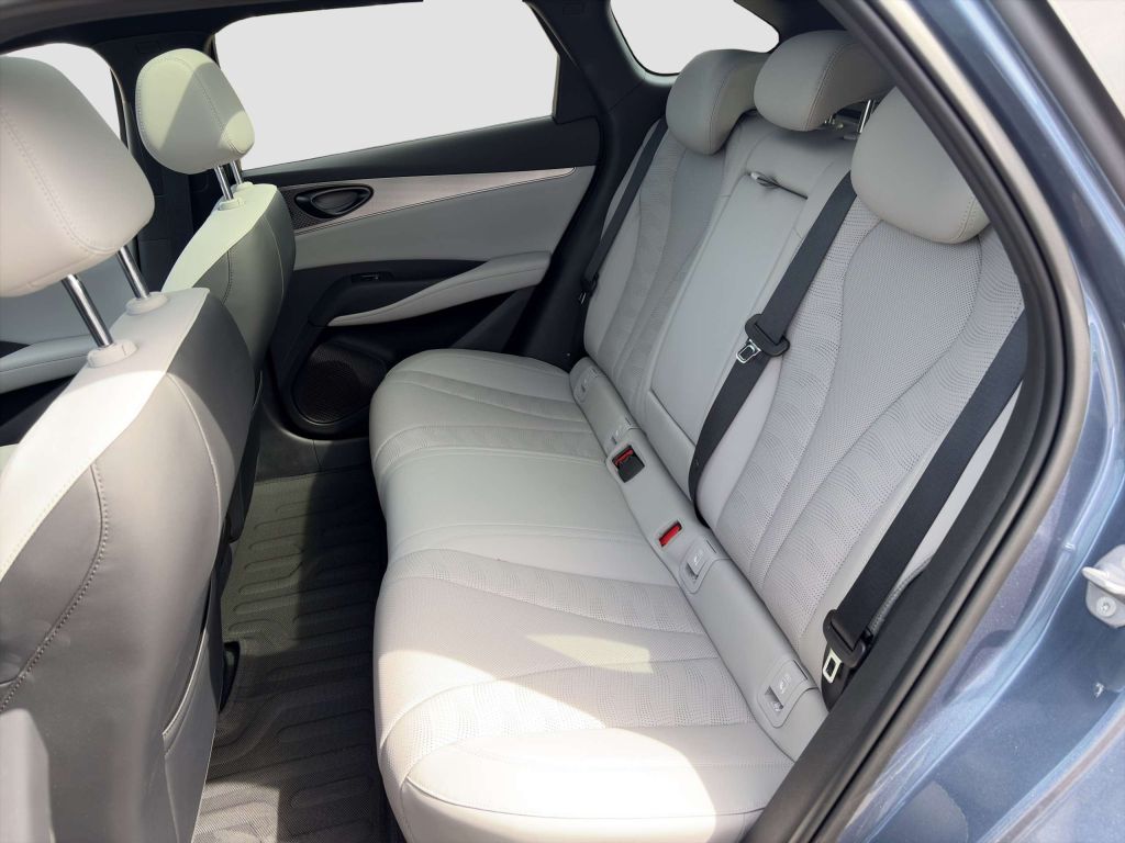 BYD Seal 6