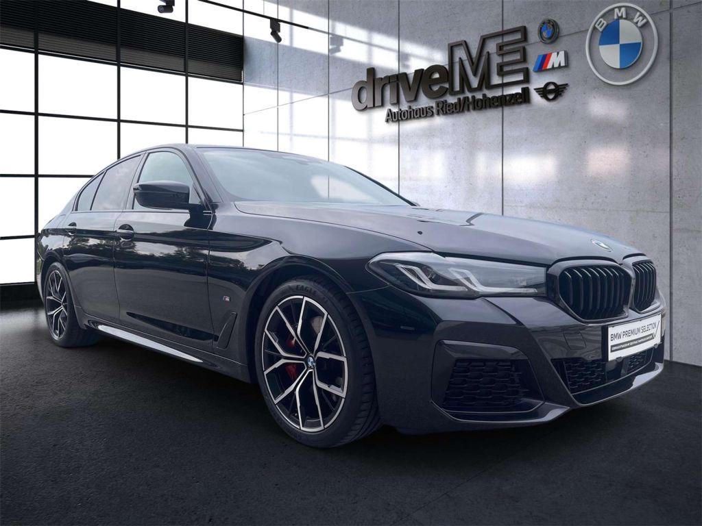 BMW 520