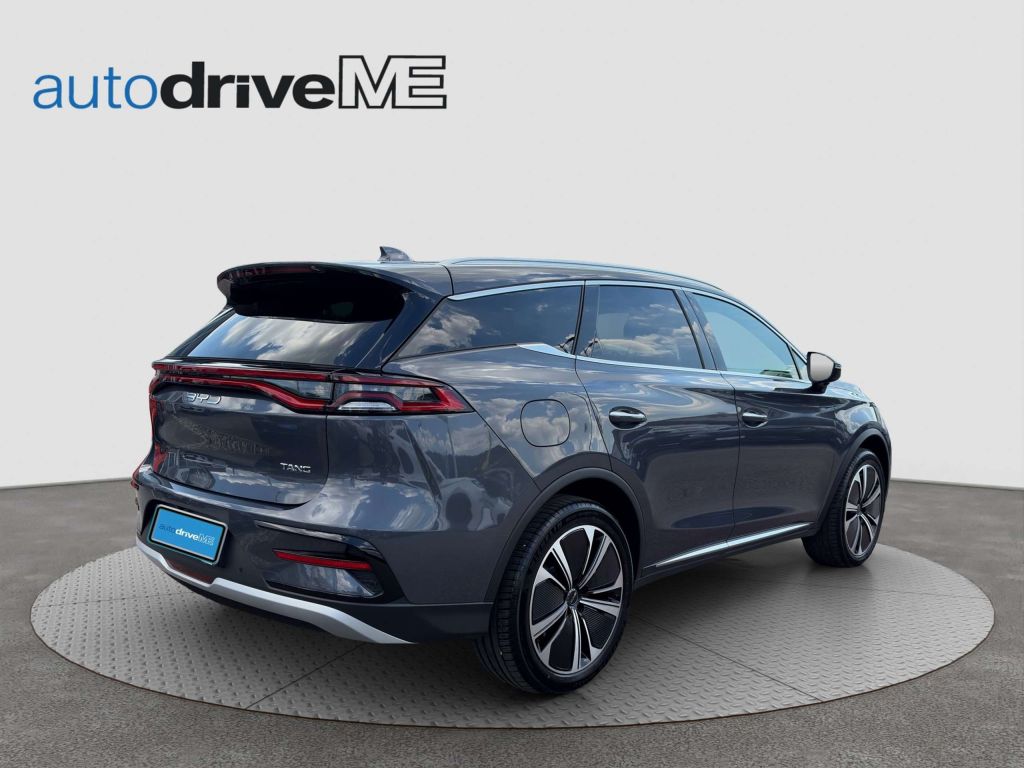 BYD Tang