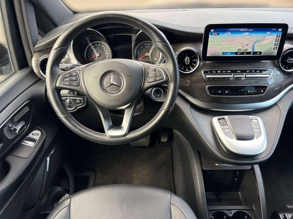 Mercedes-Benz EQV 300