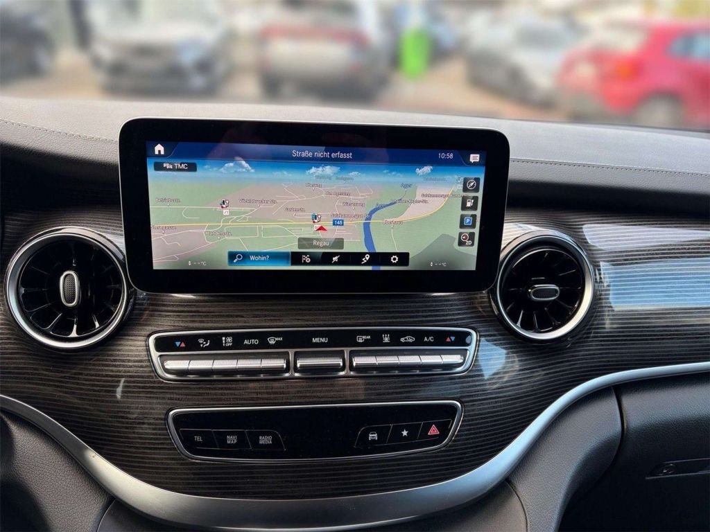 Mercedes-Benz EQV 300