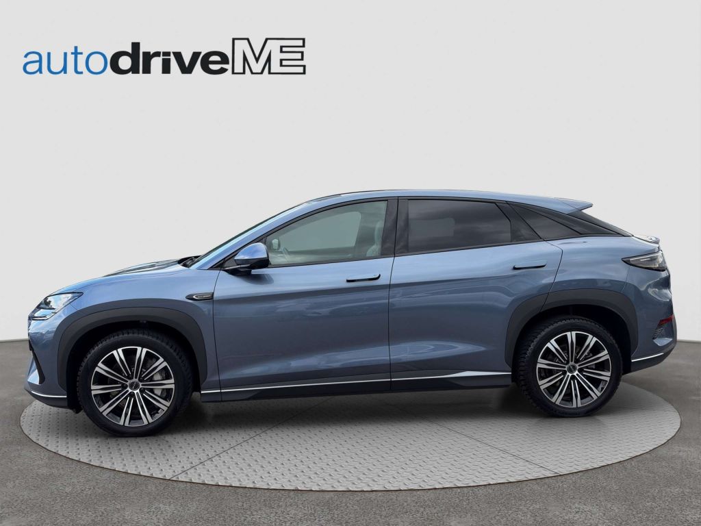 BYD Sealion 7