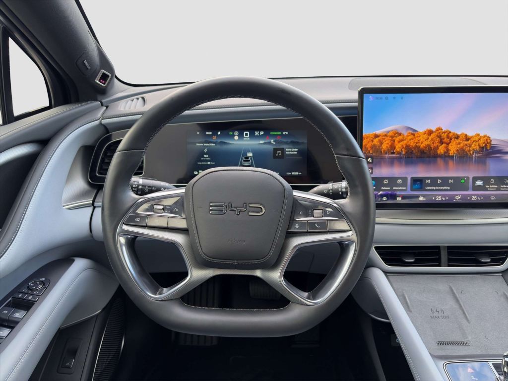 BYD Sealion 7