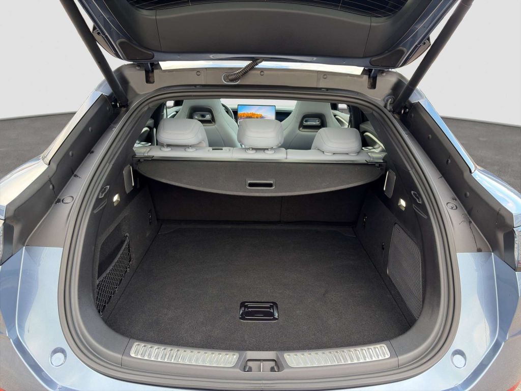 BYD Sealion 7