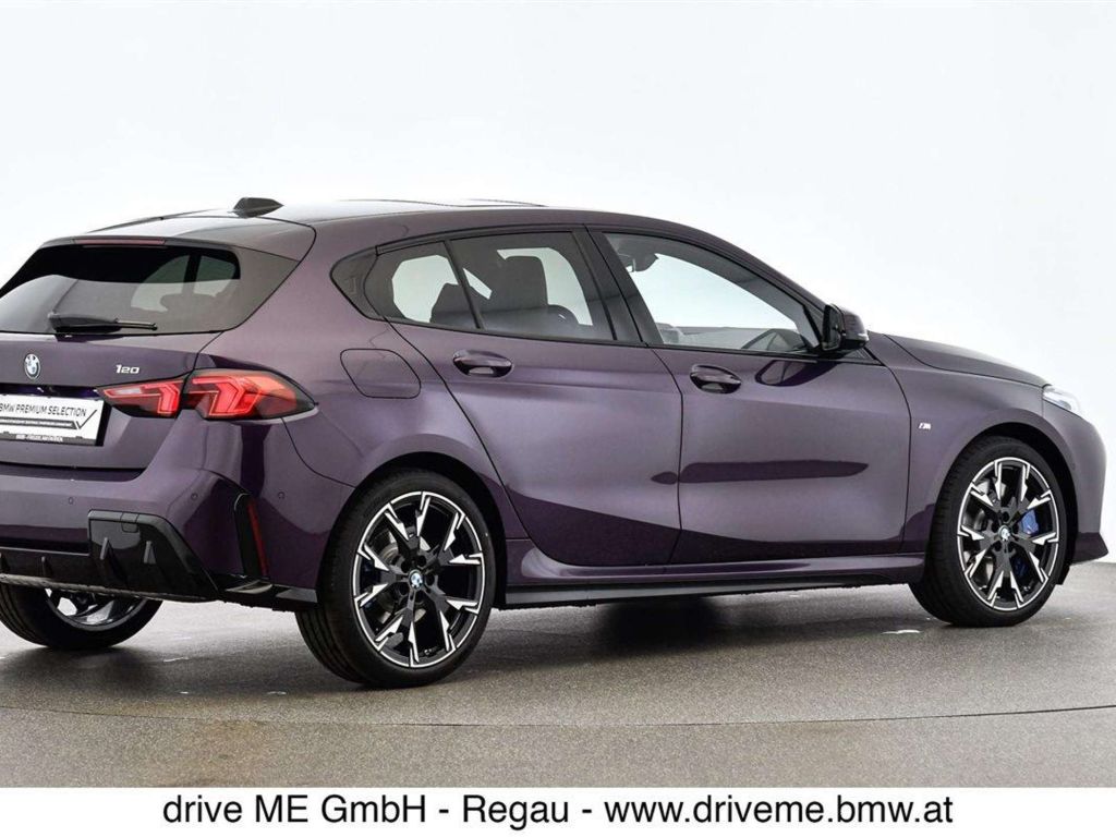 BMW 120