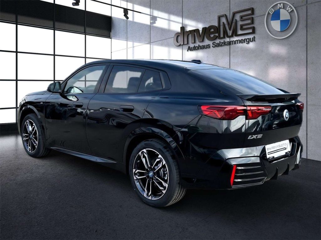 BMW iX2