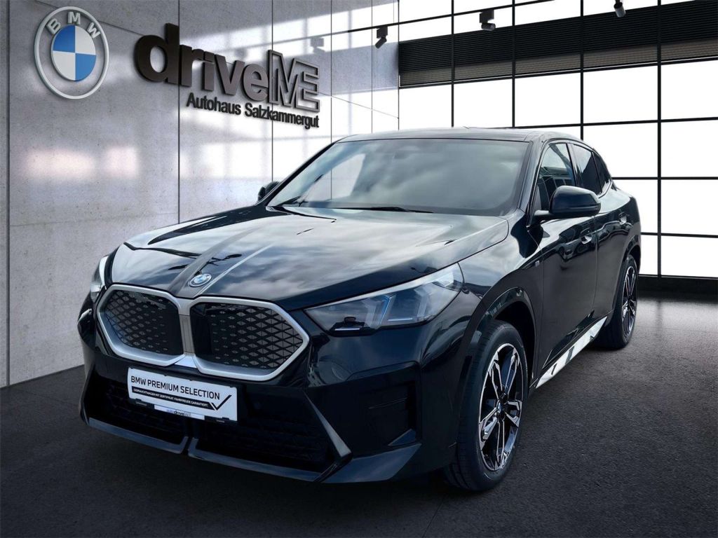 BMW iX2