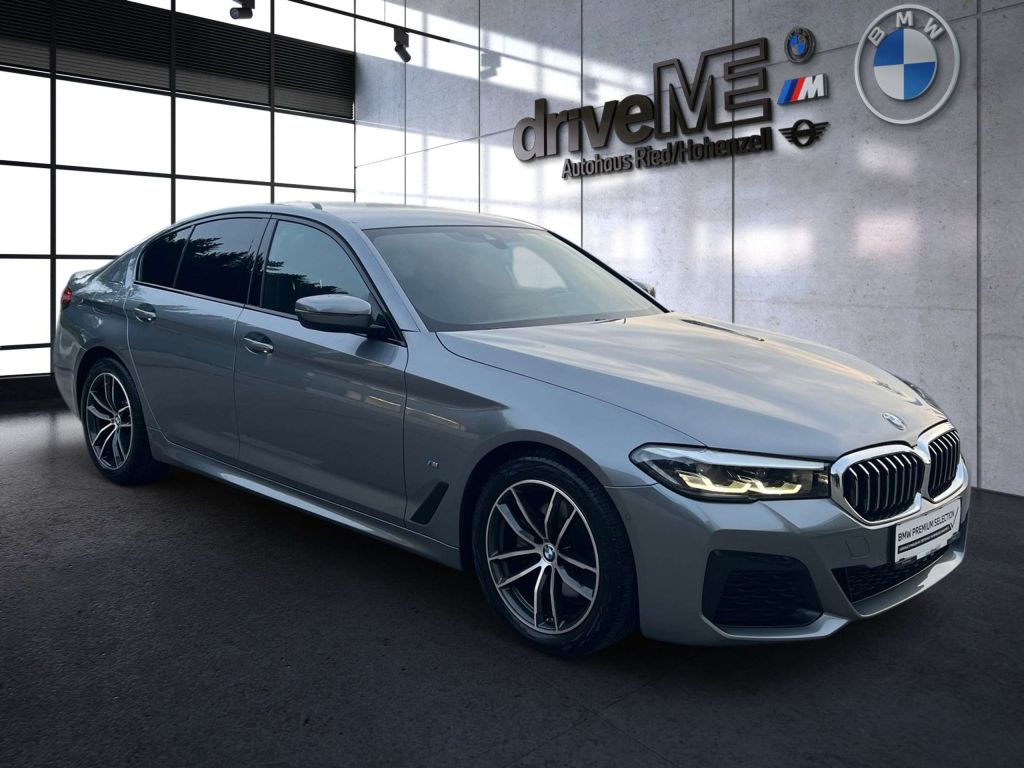 BMW 520