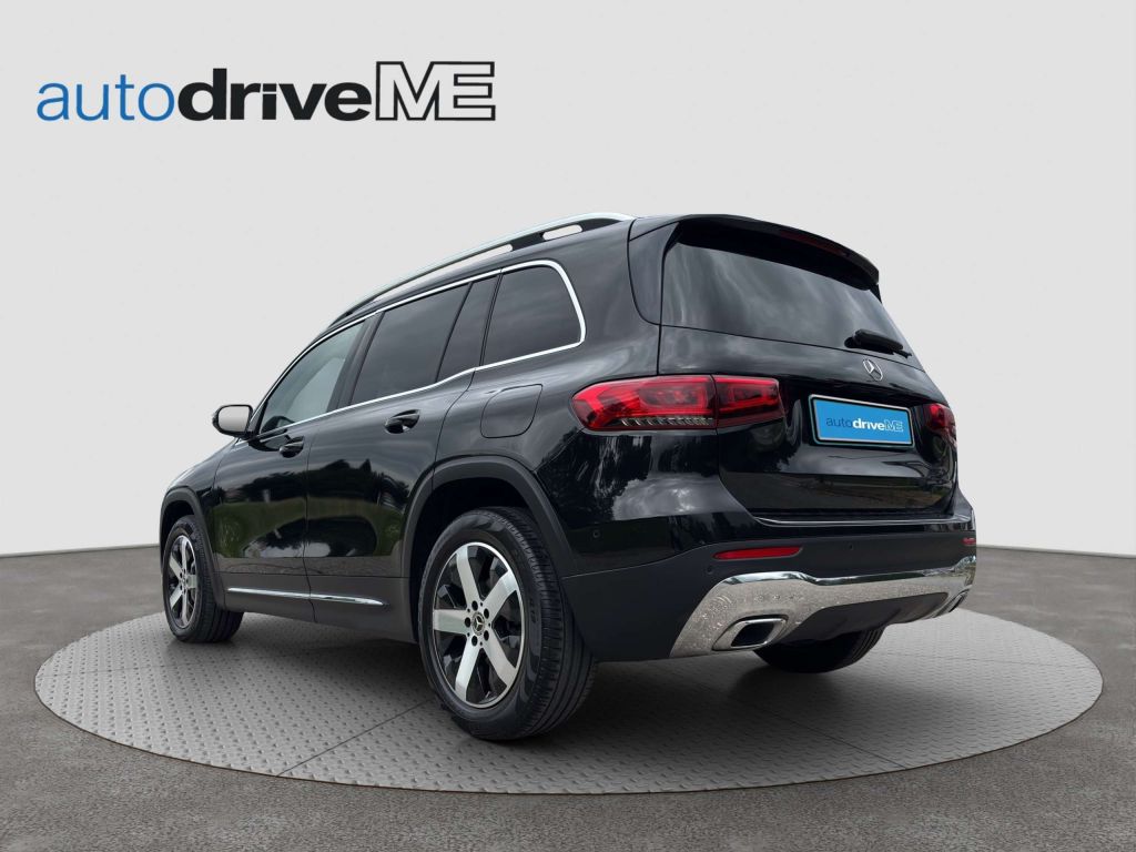 Mercedes-Benz GLB 200
