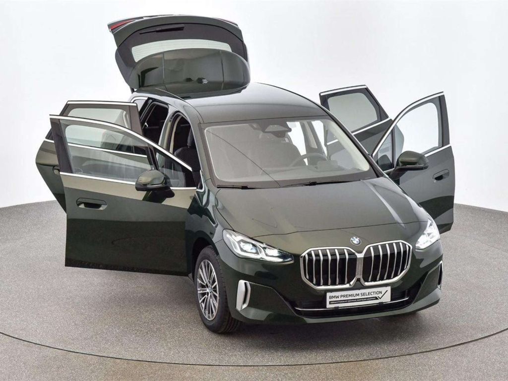 BMW 218