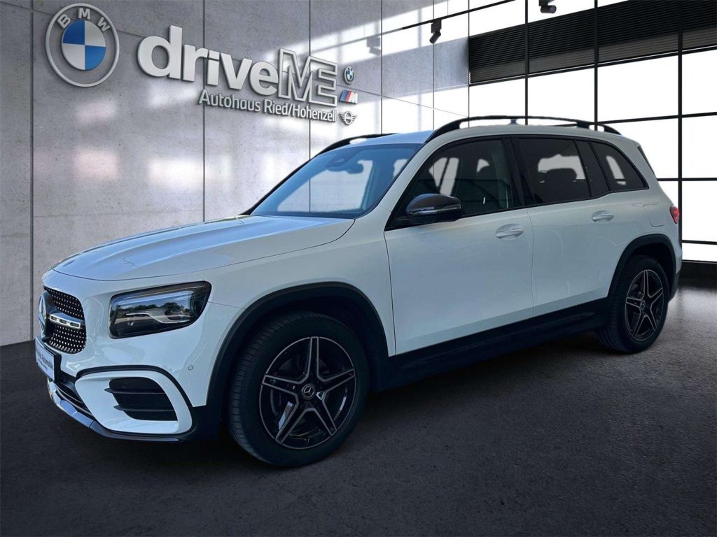 Mercedes-Benz GLB 200