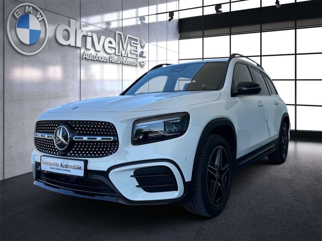 Mercedes-Benz GLB 200