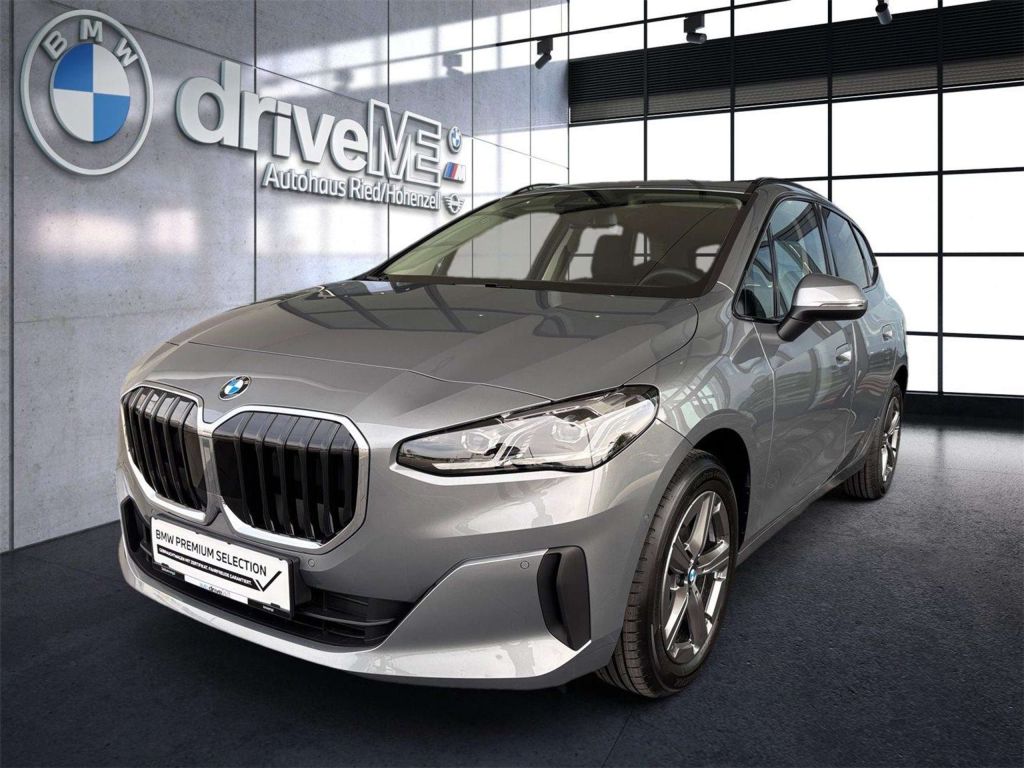 BMW 218