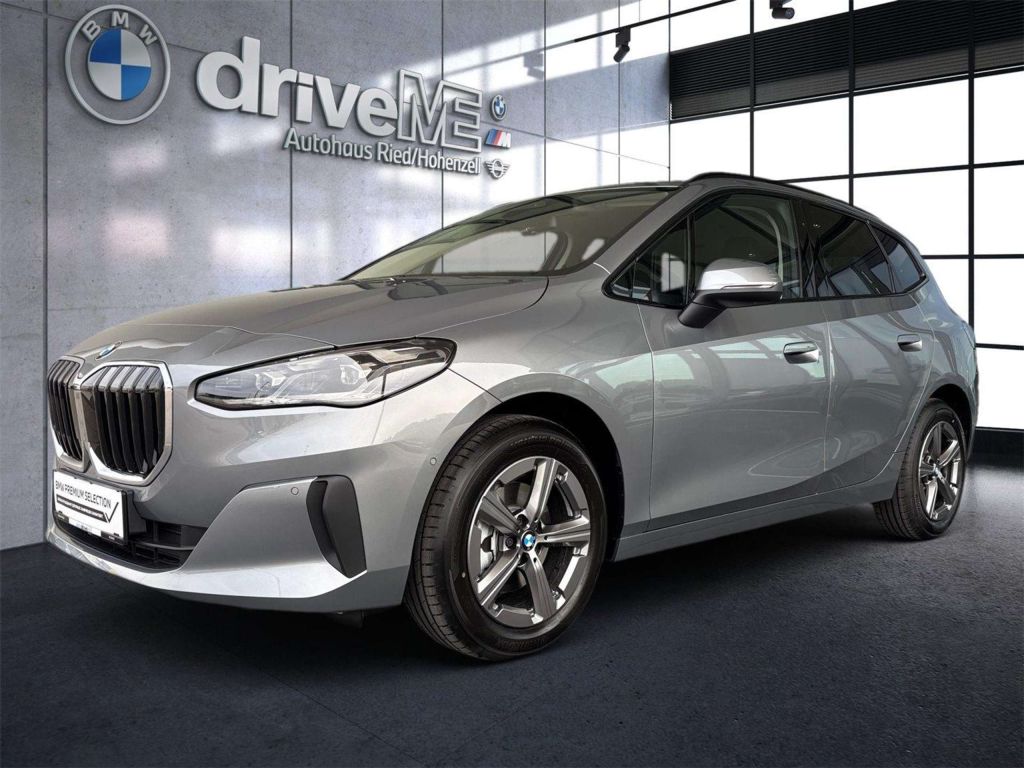 BMW 218