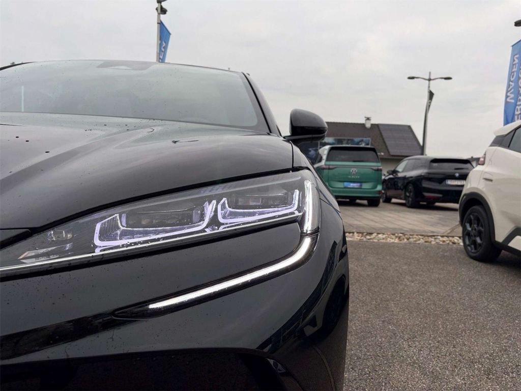 BYD Sealion 7