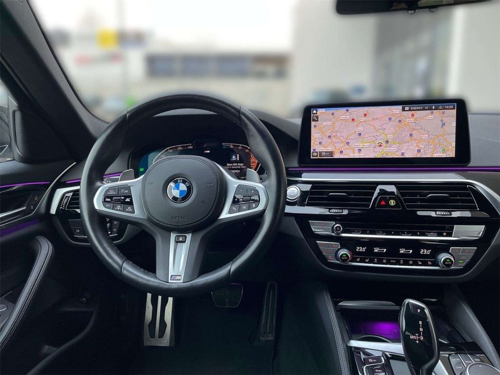 BMW 520