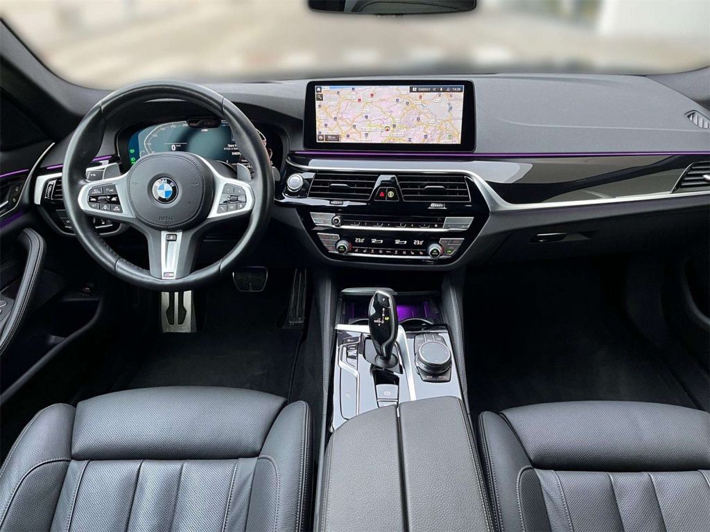 BMW 520