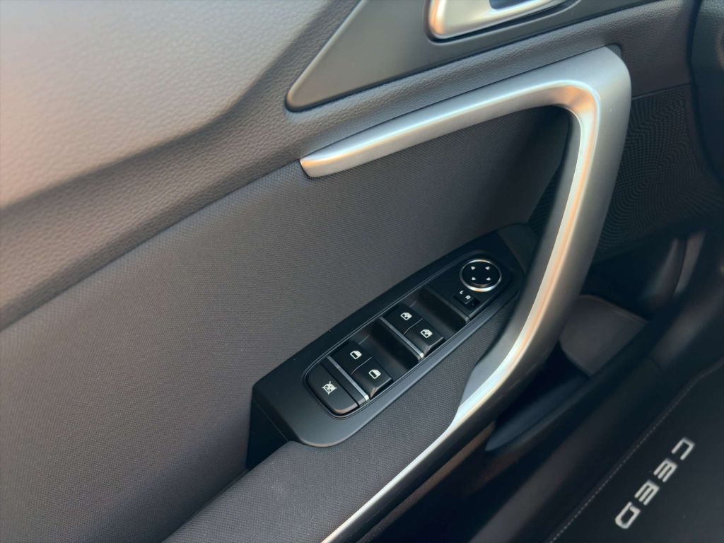 Kia Ceed SW / cee'd SW