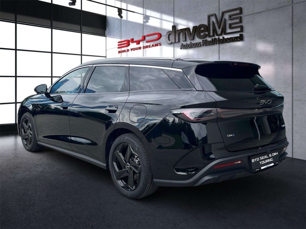 BYD Seal