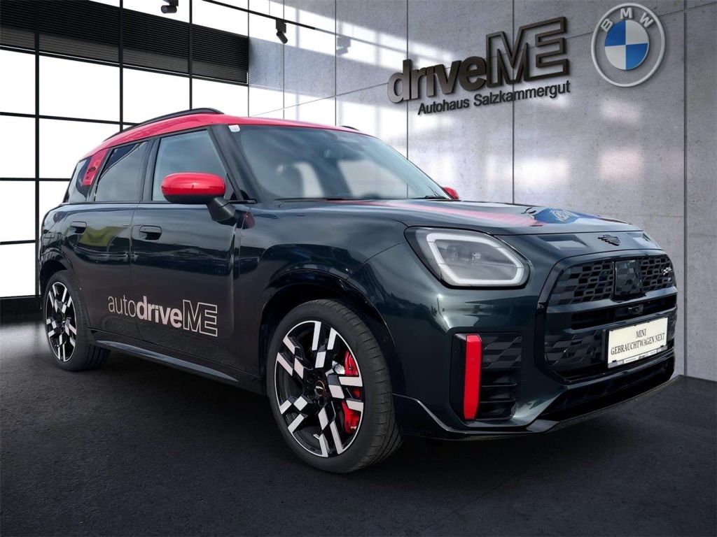 MINI John Cooper Works Countryman