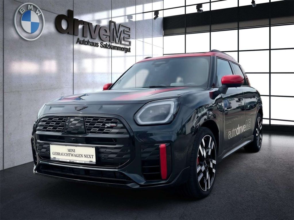 MINI John Cooper Works Countryman