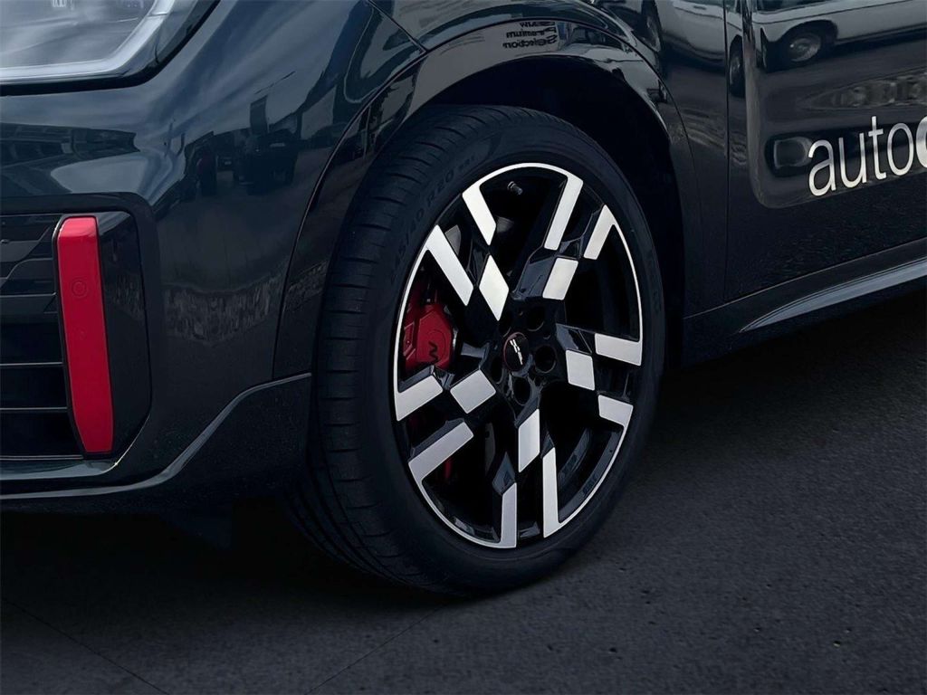 MINI John Cooper Works Countryman