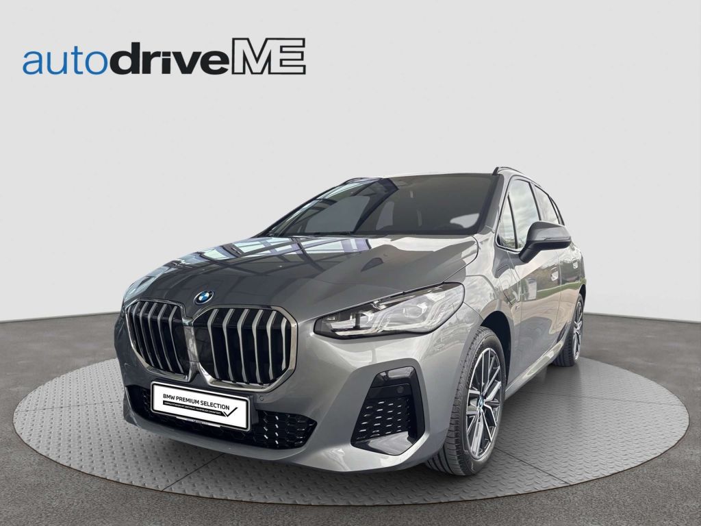 BMW 225