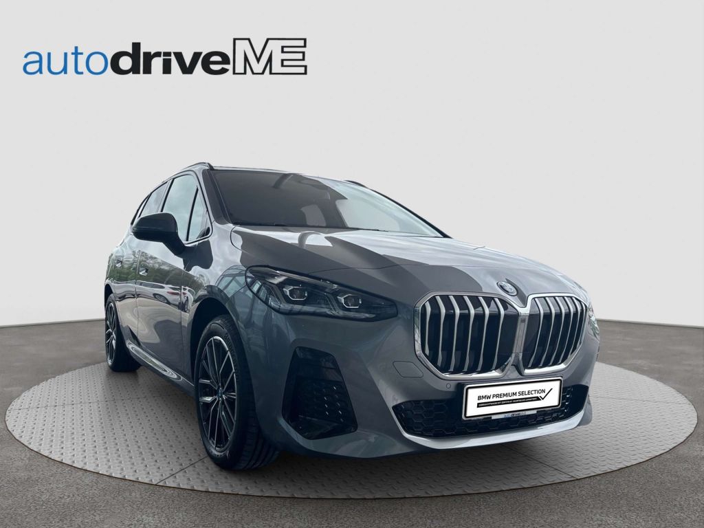 BMW 225