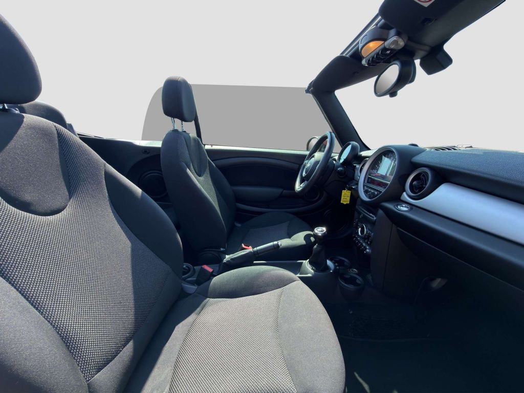 MINI Cooper Cabrio