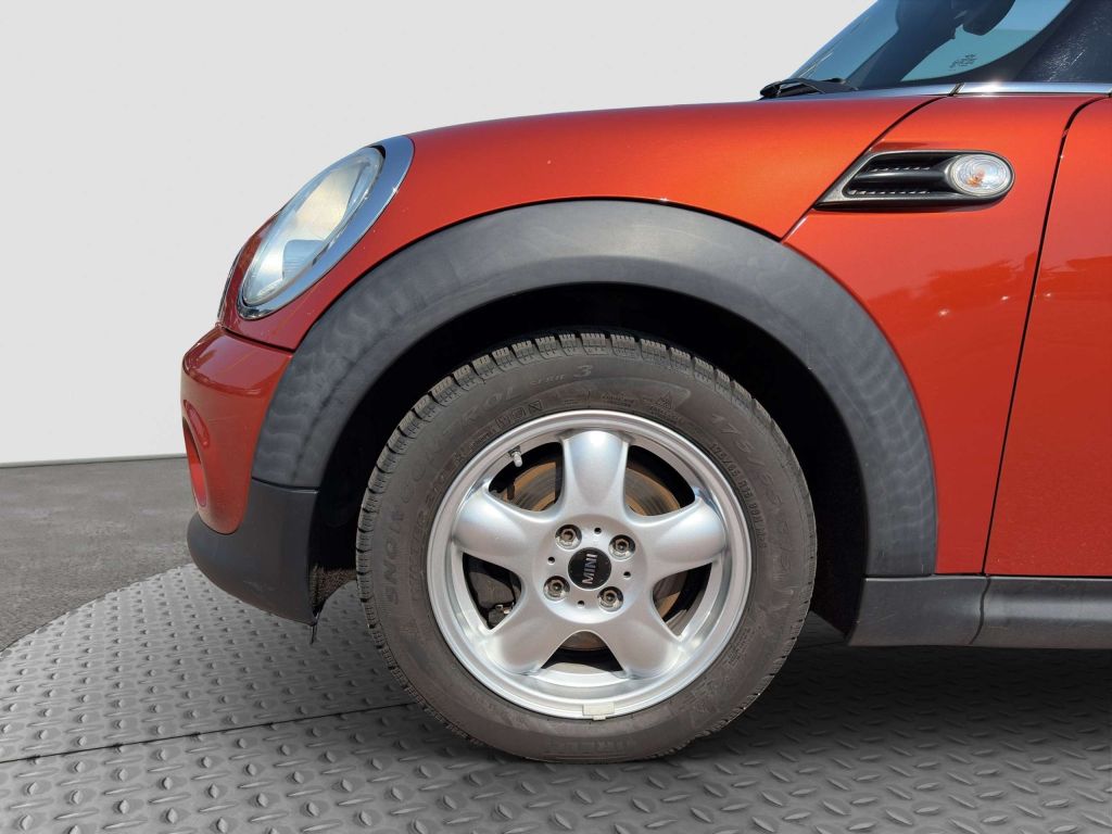 MINI Cooper Cabrio
