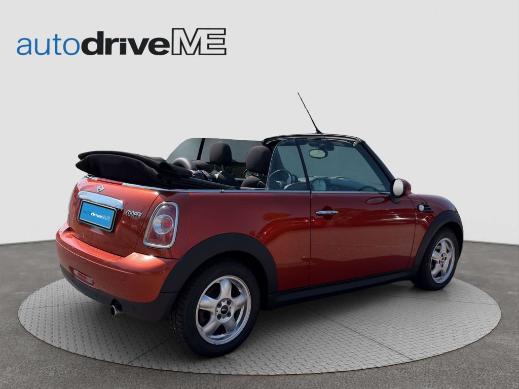 MINI Cooper Cabrio