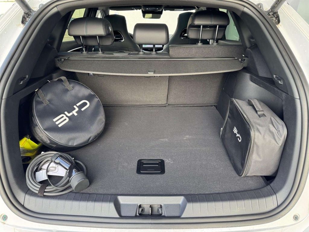 BYD Seal U
