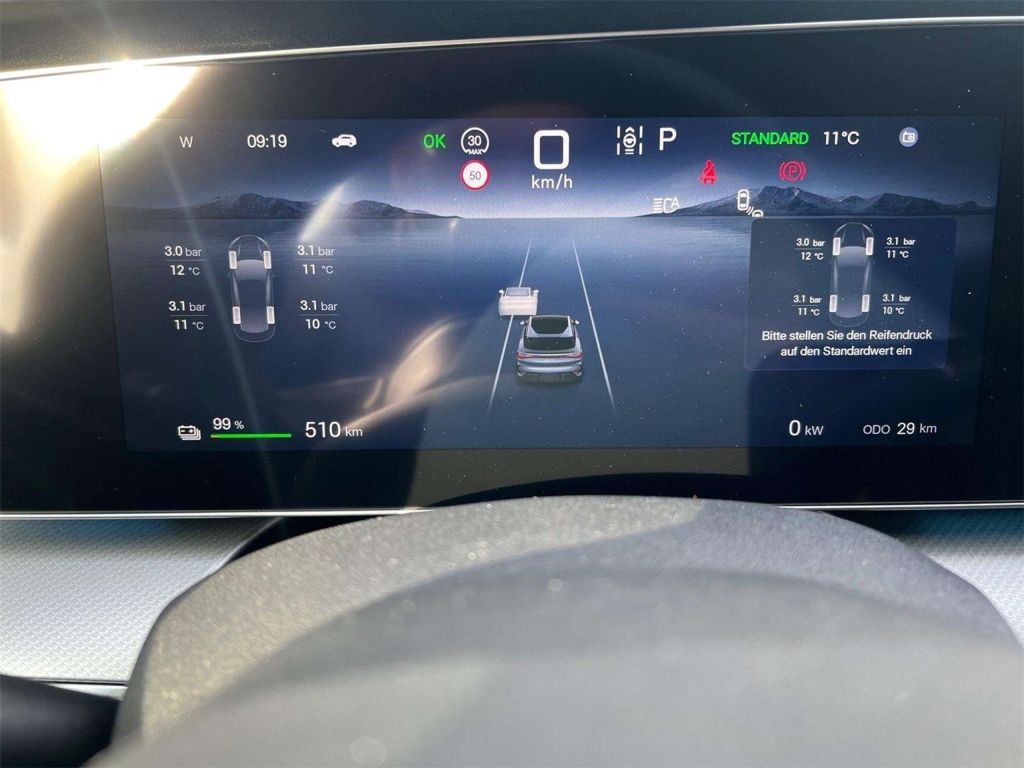 BYD Sealion 7