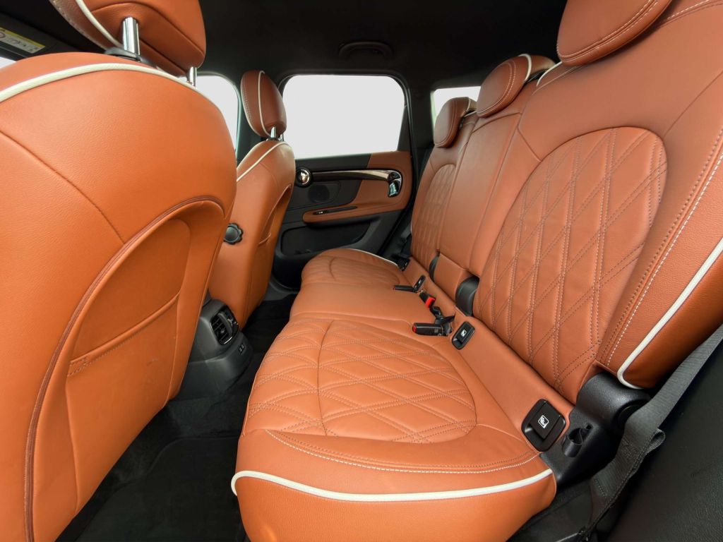 MINI Countryman C