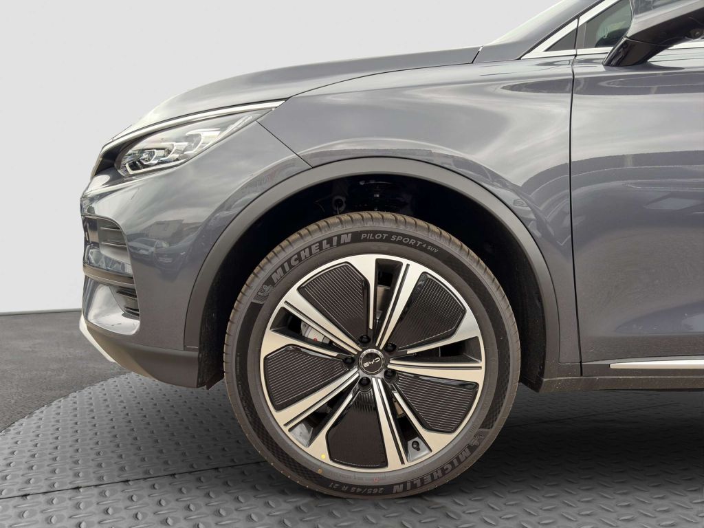 BYD Tang