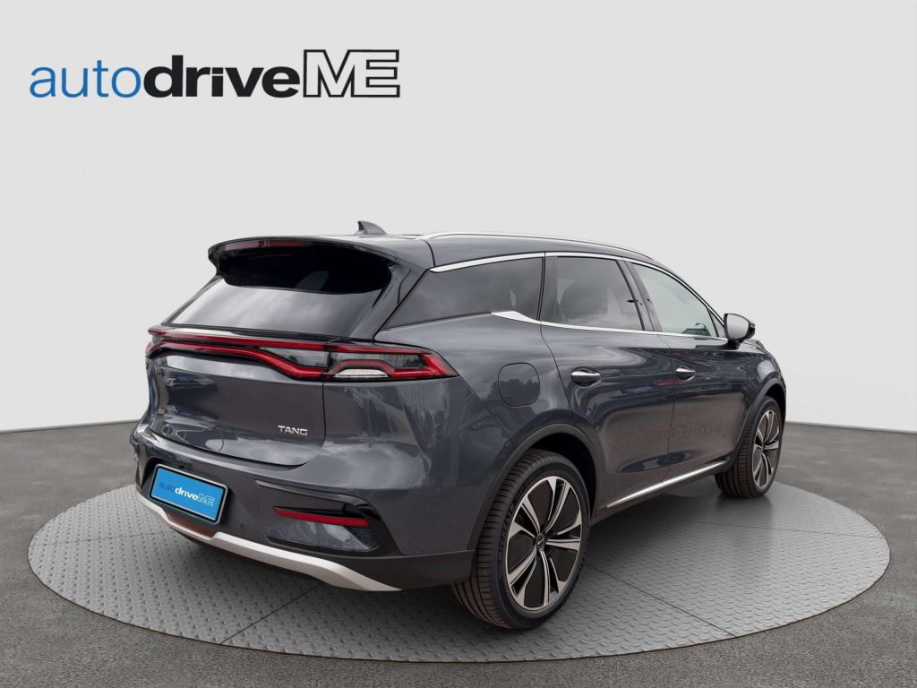 BYD Tang