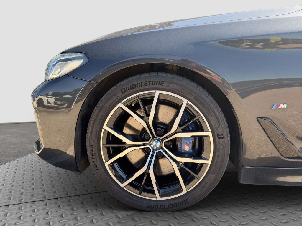 BMW 530