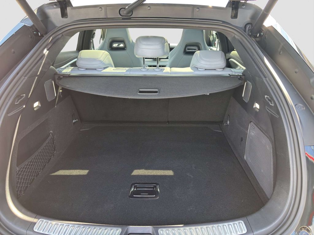 BYD Sealion 7
