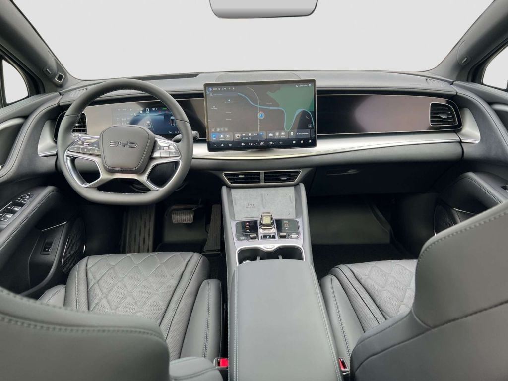 BYD Sealion 7