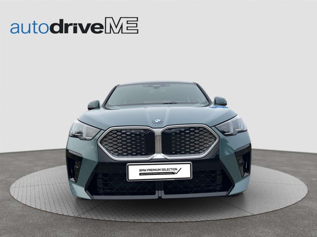 BMW iX2