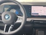 BMW 225