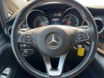 Mercedes-Benz V 220