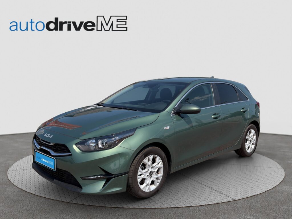 KIA Ceed Silber